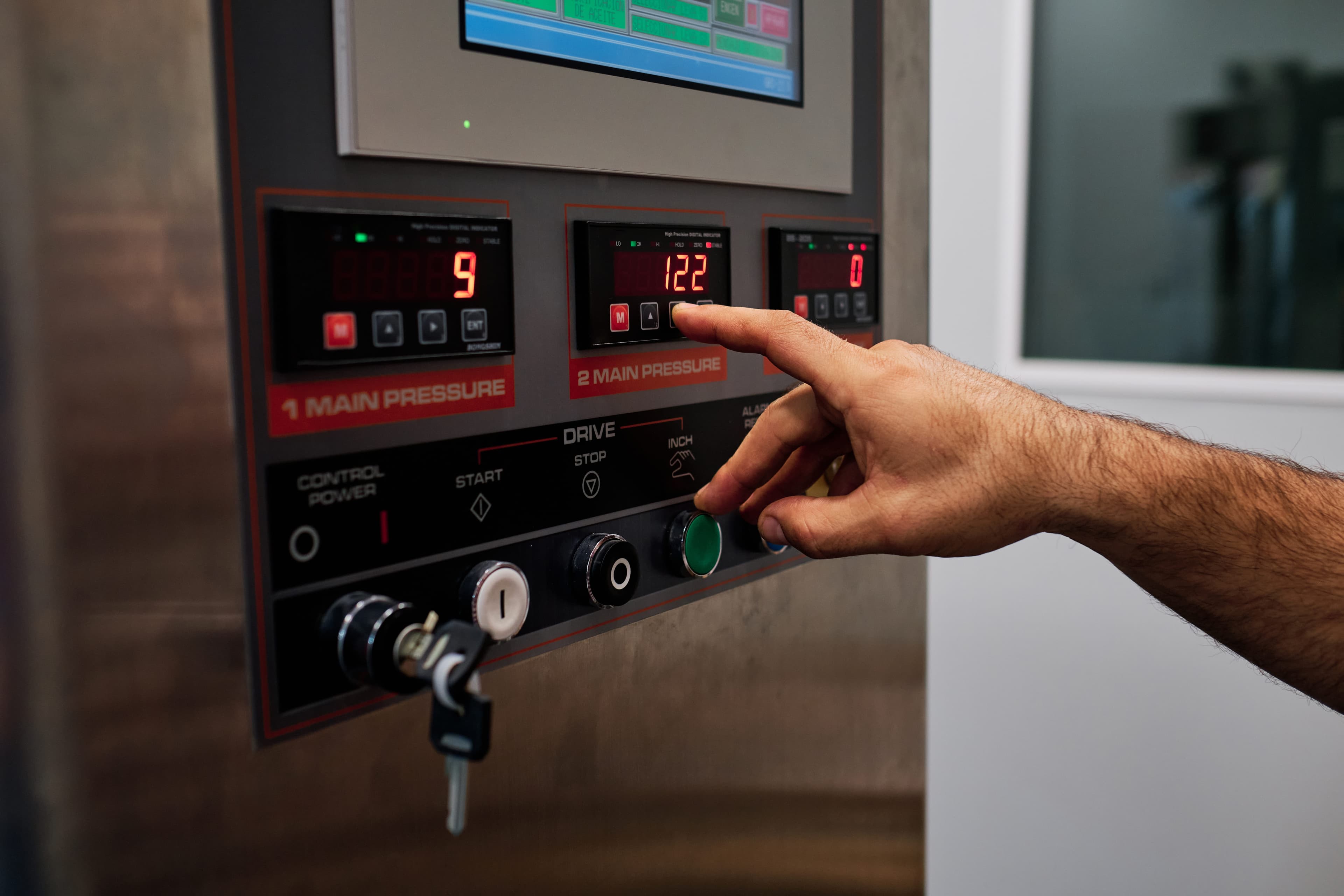 Control Systems & Lifts